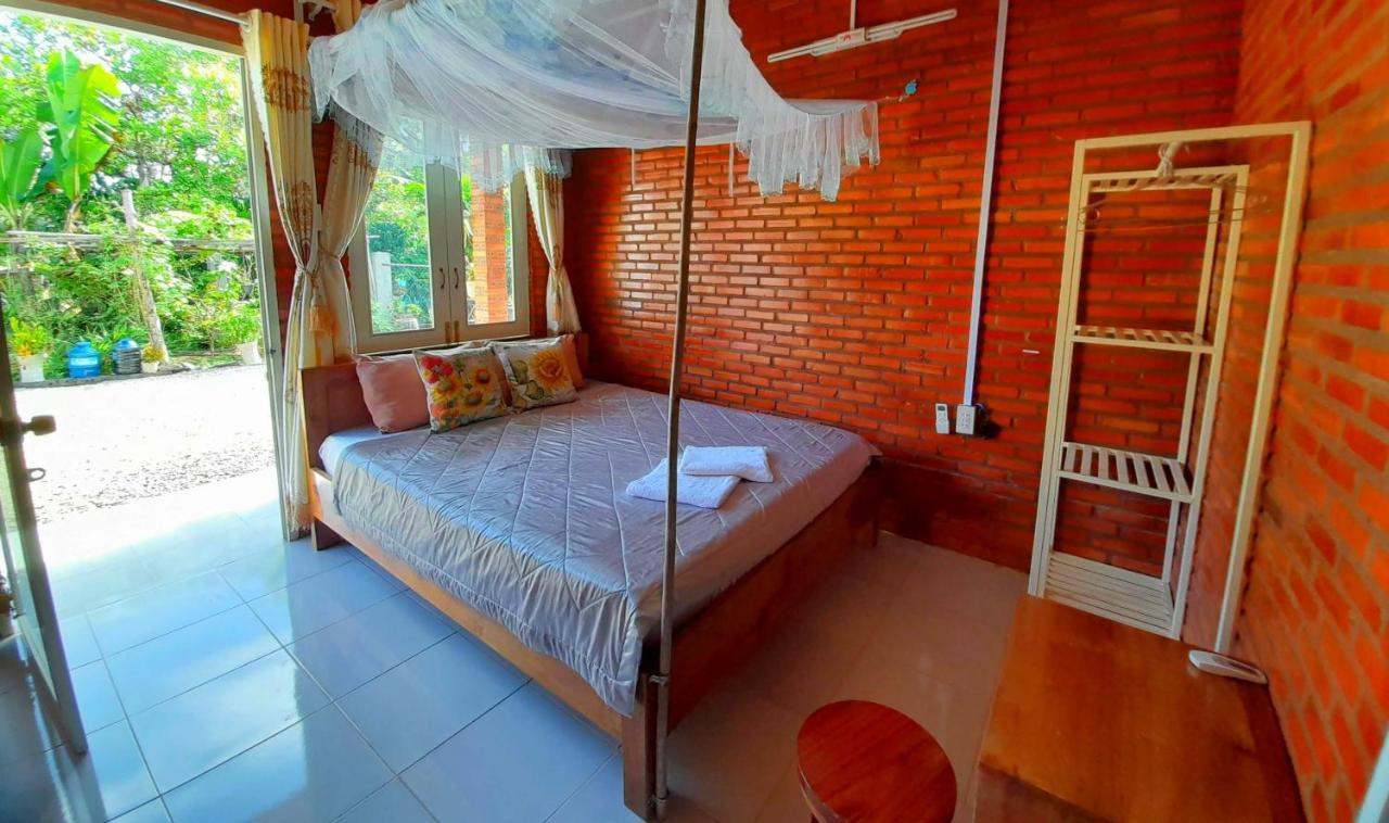 Cat Tien Backpackers Hostel מראה חיצוני תמונה