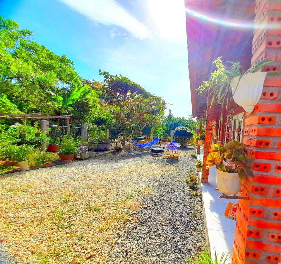Cat Tien Backpackers Hostel מראה חיצוני תמונה