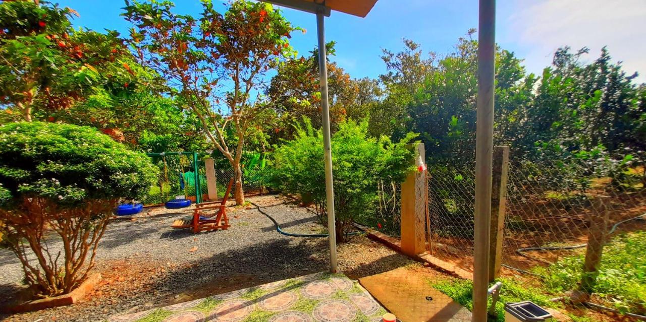 Cat Tien Backpackers Hostel מראה חיצוני תמונה
