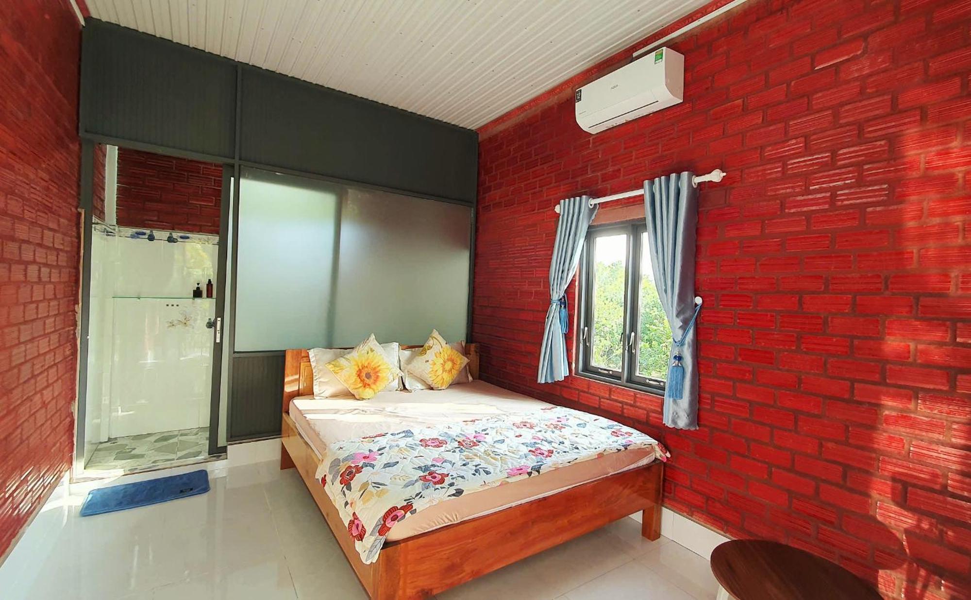 Cat Tien Backpackers Hostel מראה חיצוני תמונה