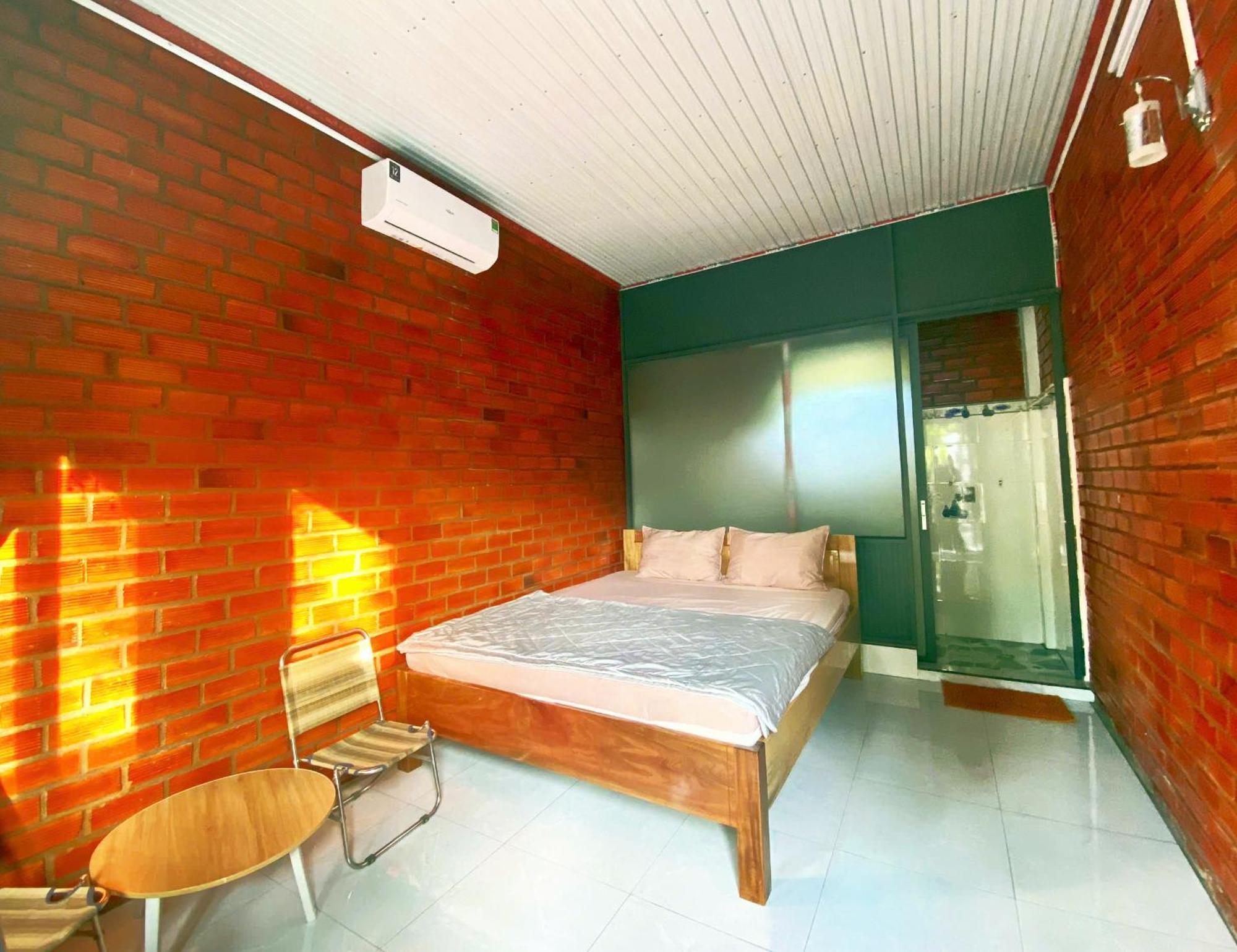 Cat Tien Backpackers Hostel מראה חיצוני תמונה